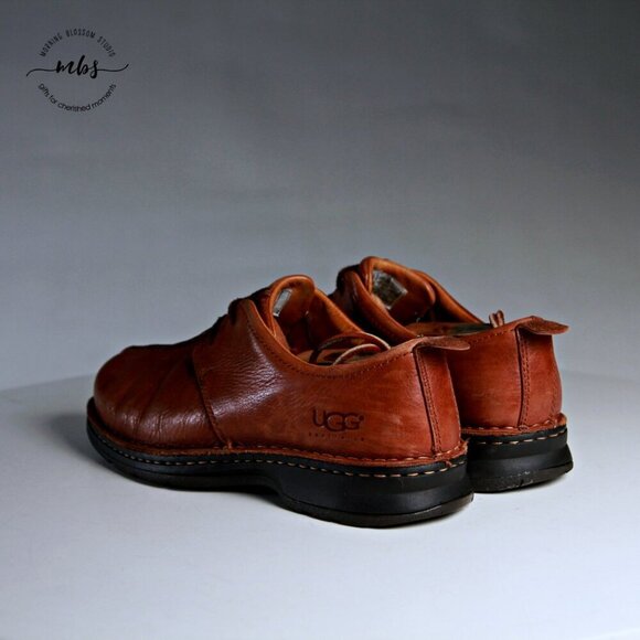 UGG 5527 Split Toe Leather Oxford Dress Shoes‎ Brown Men 8